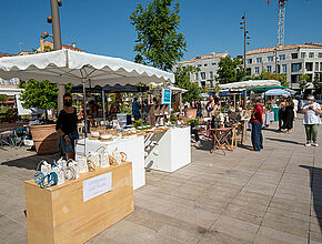 Antibes - Place des Martyrs de la Résistance - Agrandir l'image (fenêtre modale)