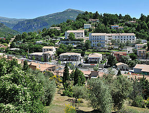 Chateauneuf - Vue générale - Agrandir l'image (fenêtre modale)