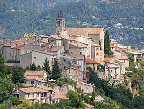 Bouyon - Vue sur le village - Agrandir l'image (fenêtre modale)